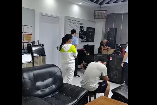 廣州黃先生選購(gòu)爵士龍AD系列家用音響，感受爵士龍聽(tīng)覺(jué)盛宴！