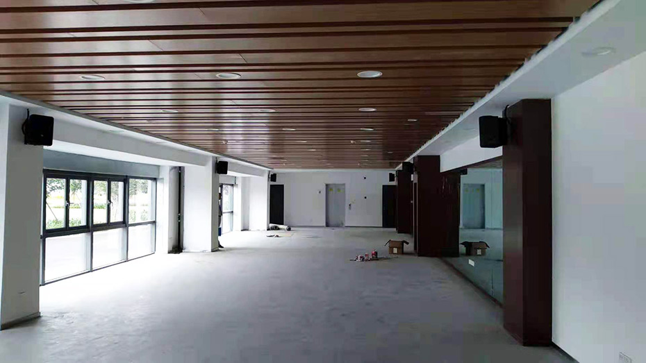 廣州某樓盤營銷中心會議室采用了爵士龍民用音響會議音響系統